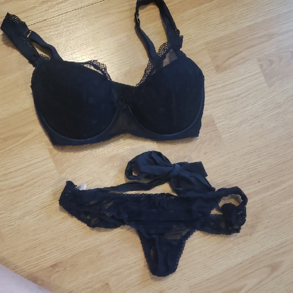 Elegant Navy Mimi Holiday Lace Lingerie Set